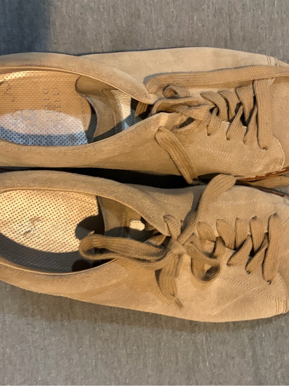 Brunello Cucinelli Men's Suede Lace-Up Sneakers in Tan